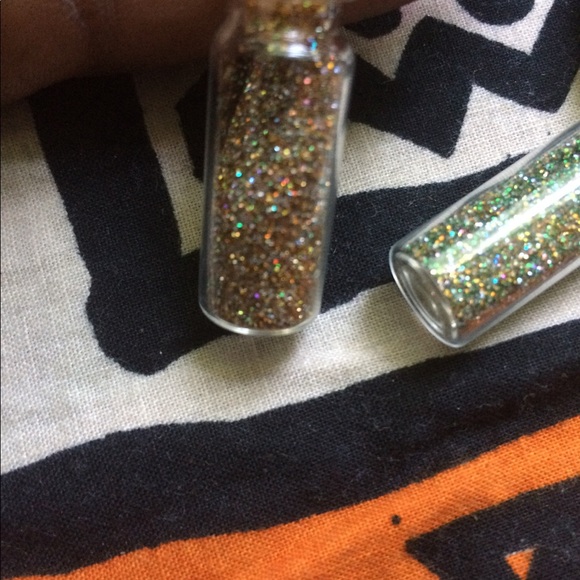 Beautiful handmade airing - Picture 2 of 3